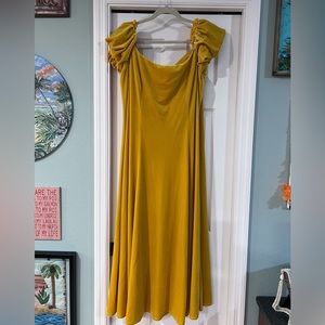 Velvet Gown by U’i No - CC Fashions 17/18 Dress Hula Cap Sleeve Off Shoulder NEW